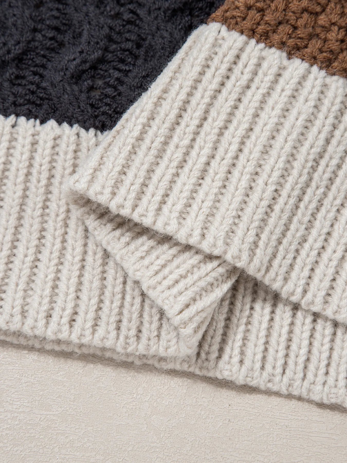 20c8338ba03f4085993d19d81cd4f743-Max-Origin